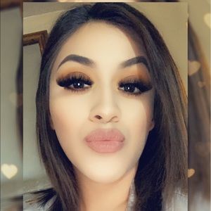 Meet your Posher, Sonia